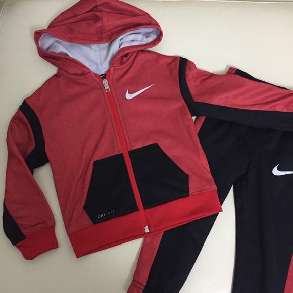 Nike boy active hoodie pants Active outfit - Picture 2 of 6